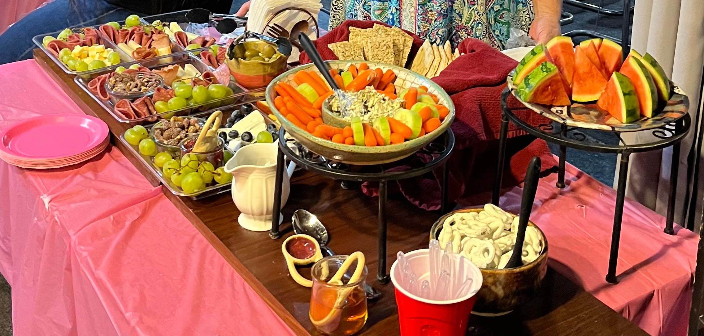 Paint & Sip at Bisbee Senior center Ticket - 3pm - 5pm December 12th, 2025